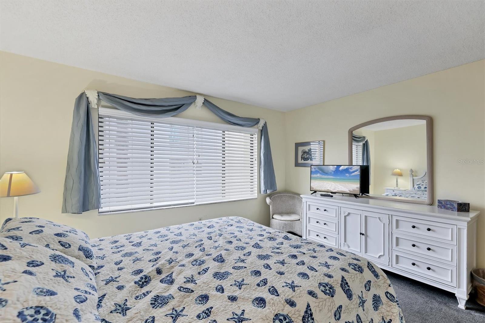 6703 MIDNIGHT PASS RD #208, SARASOTA, FL, 34242