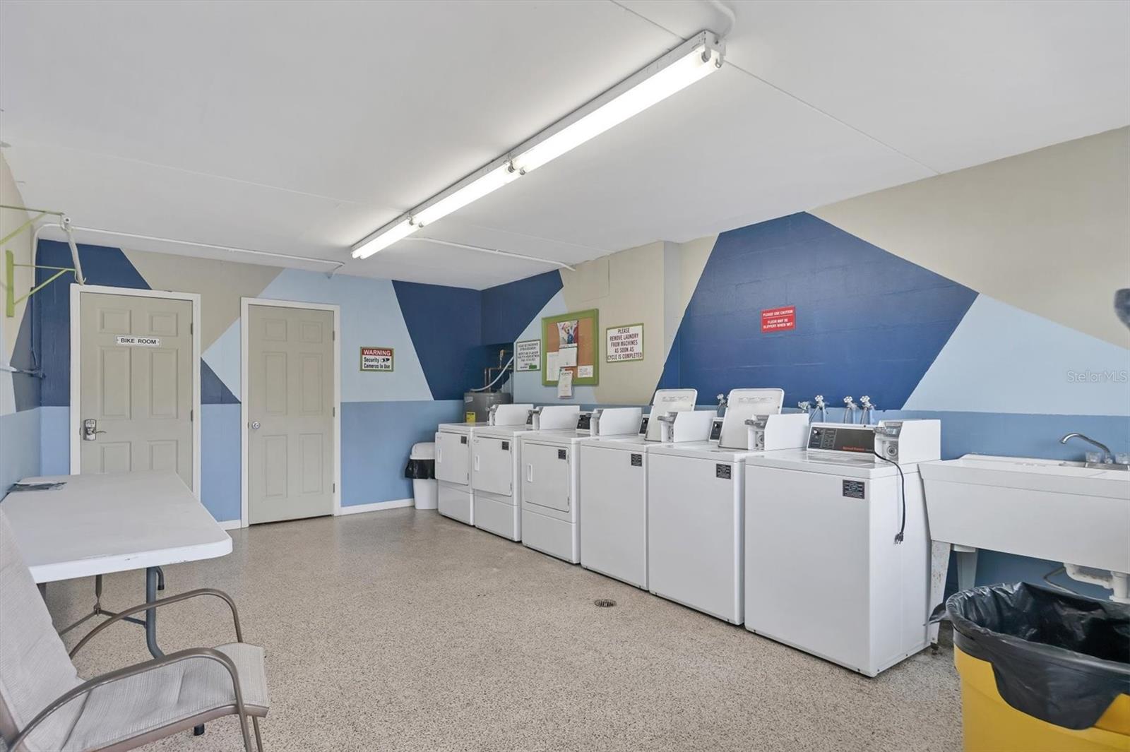6703 MIDNIGHT PASS RD #208, SARASOTA, FL, 34242