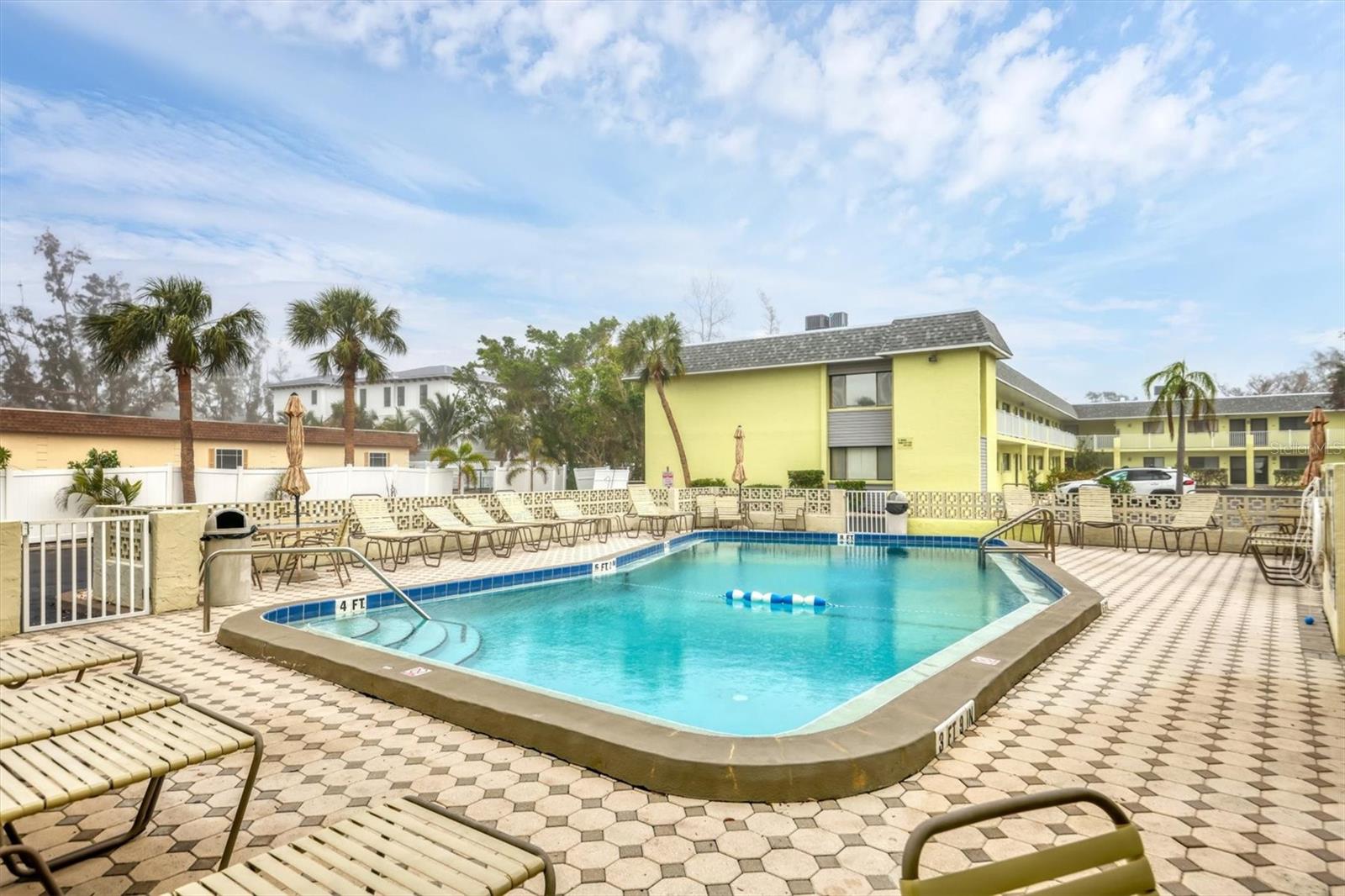 6703 MIDNIGHT PASS RD #208, SARASOTA, FL, 34242