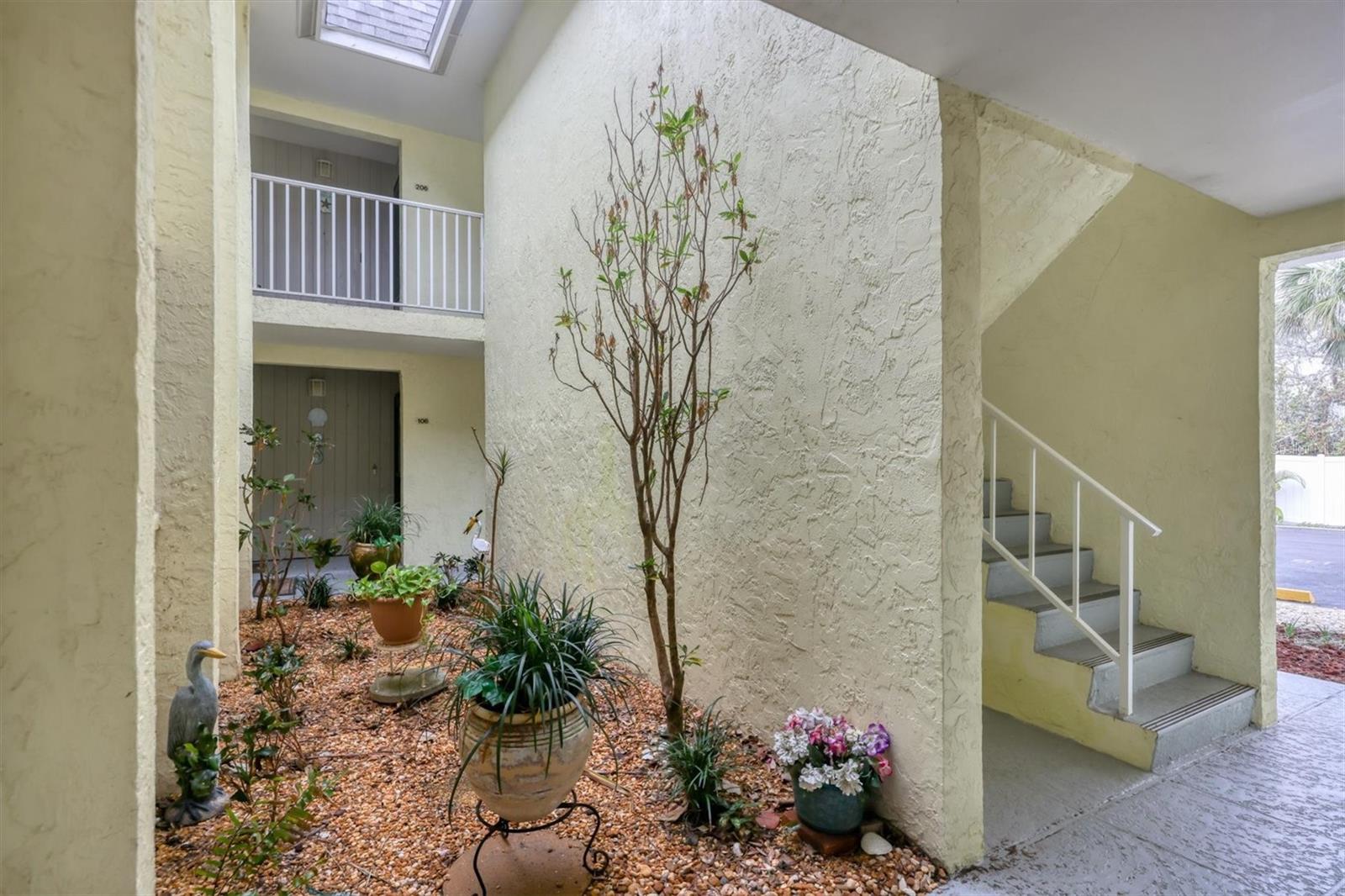 6703 MIDNIGHT PASS RD #208, SARASOTA, FL, 34242