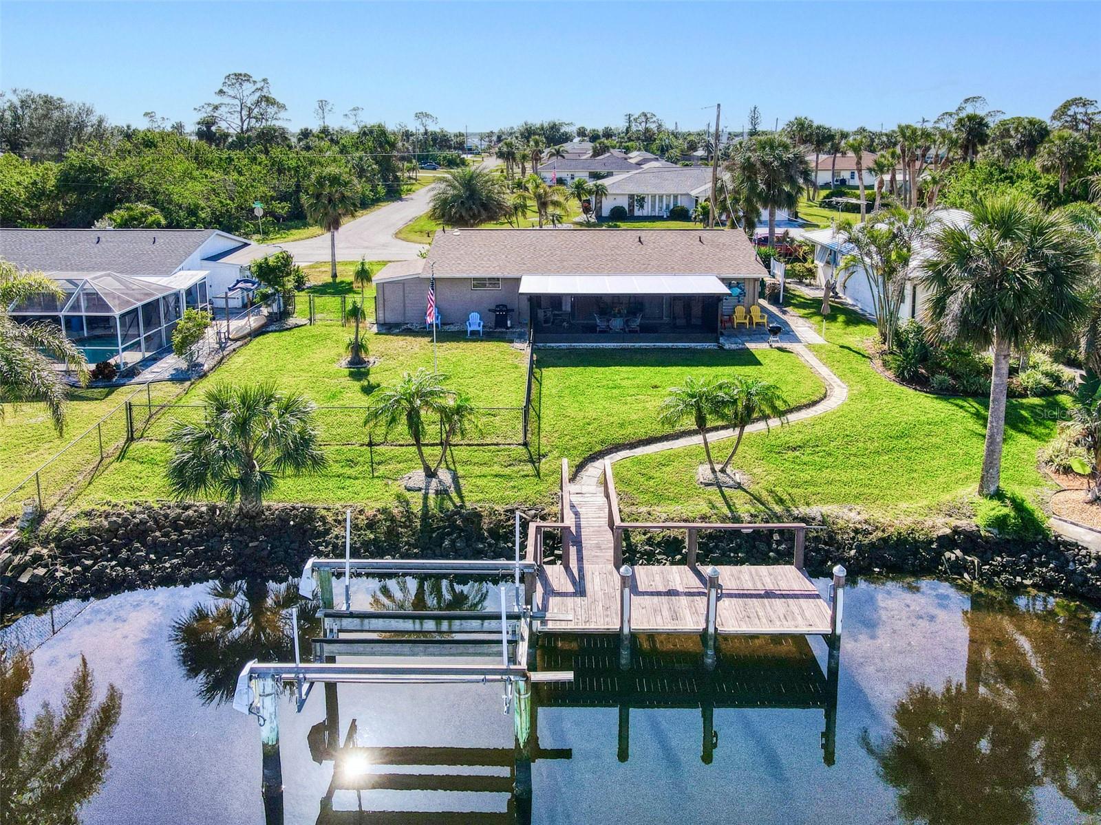 18174 BRACKEN CIR, PORT CHARLOTTE, FL, 33948