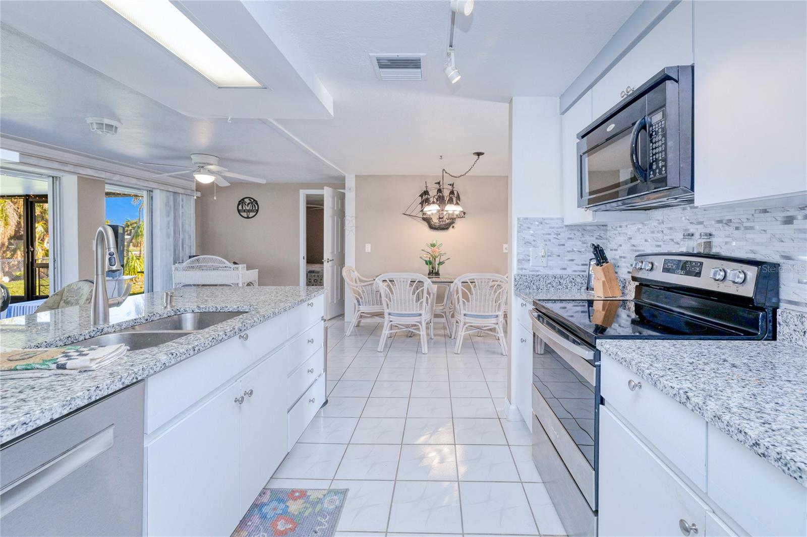 18174 BRACKEN CIR, PORT CHARLOTTE, FL, 33948