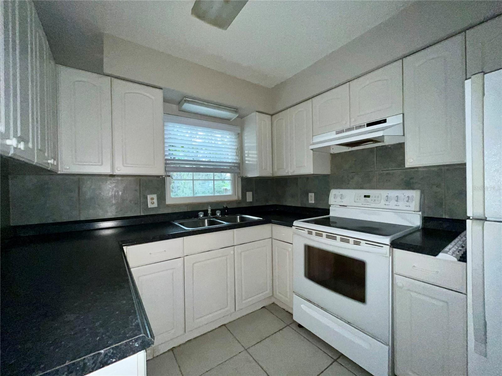 3029 SLEEPY HILL RD, LAKELAND, FL, 33810