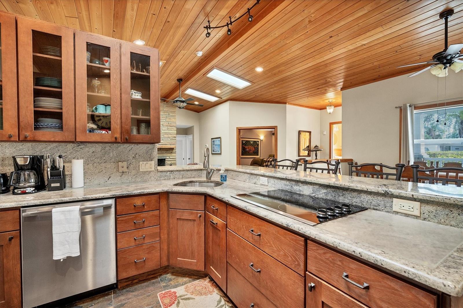 416 SUNSET DR, VENICE, FL, 34285