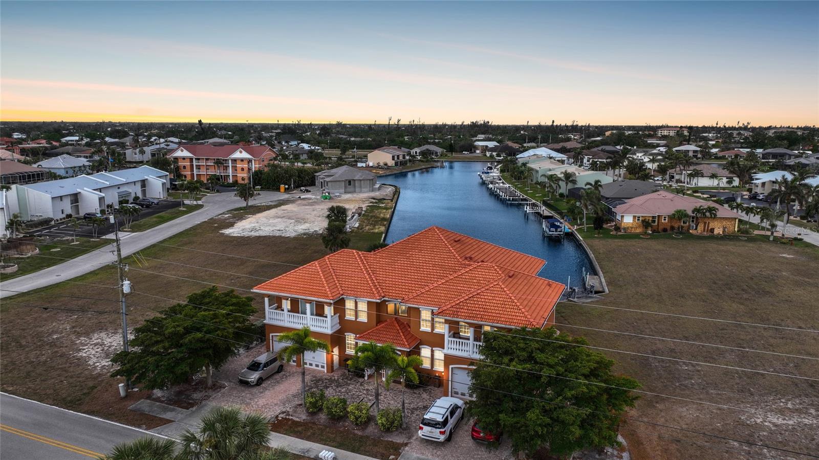 817 VIA TRIPOLI #111, PUNTA GORDA, FL, 33950
