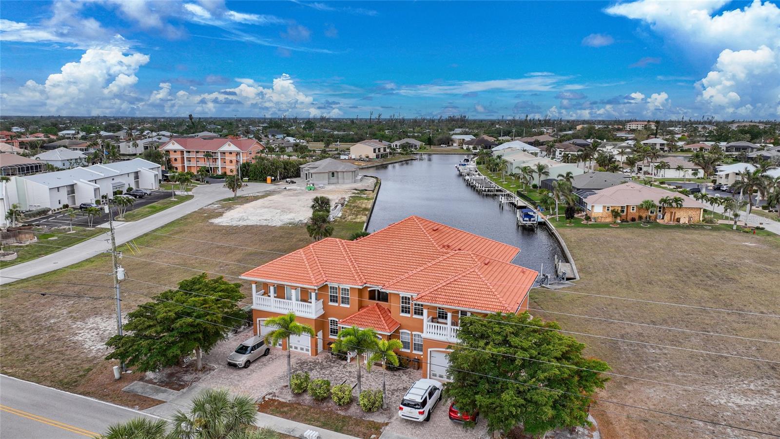 817 VIA TRIPOLI #111, PUNTA GORDA, FL, 33950