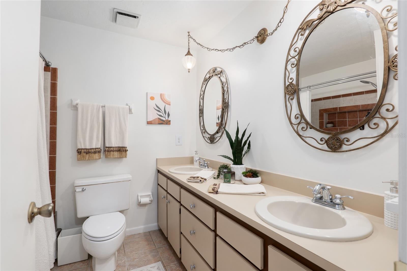 5501 SW 35TH WAY, GAINESVILLE, FL, 32608