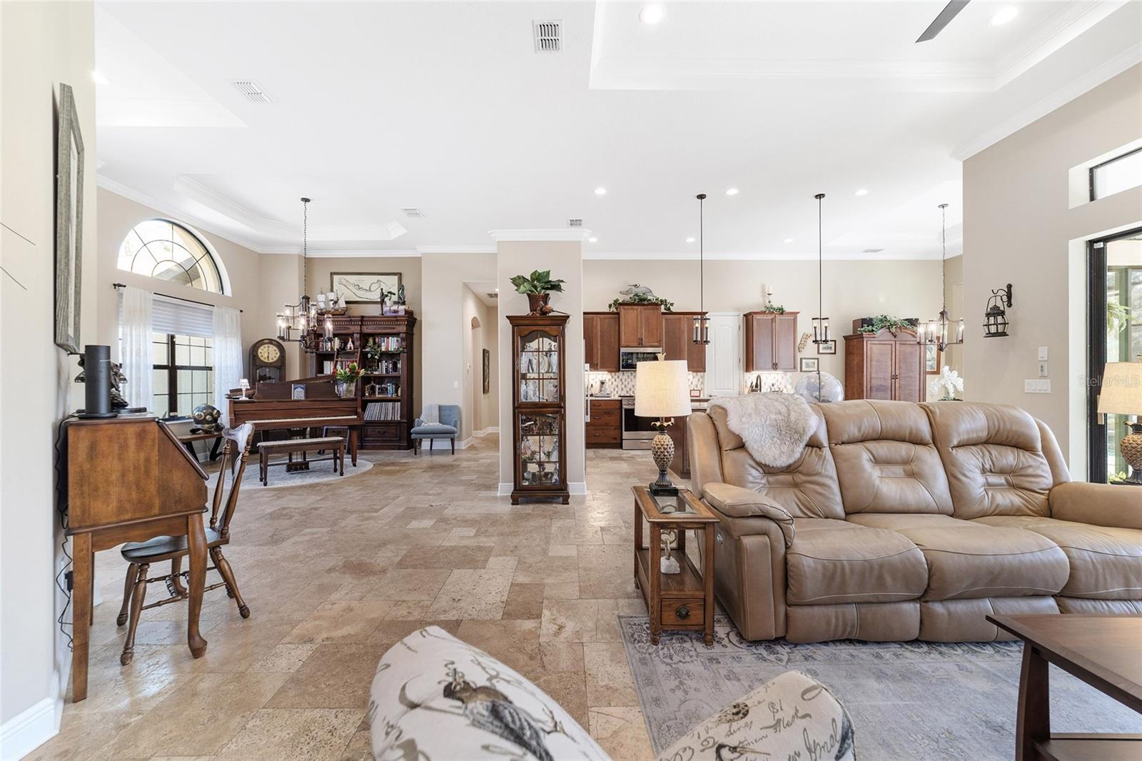 5701 N FLAGSTAFF AVE, BEVERLY HILLS, FL, 34465