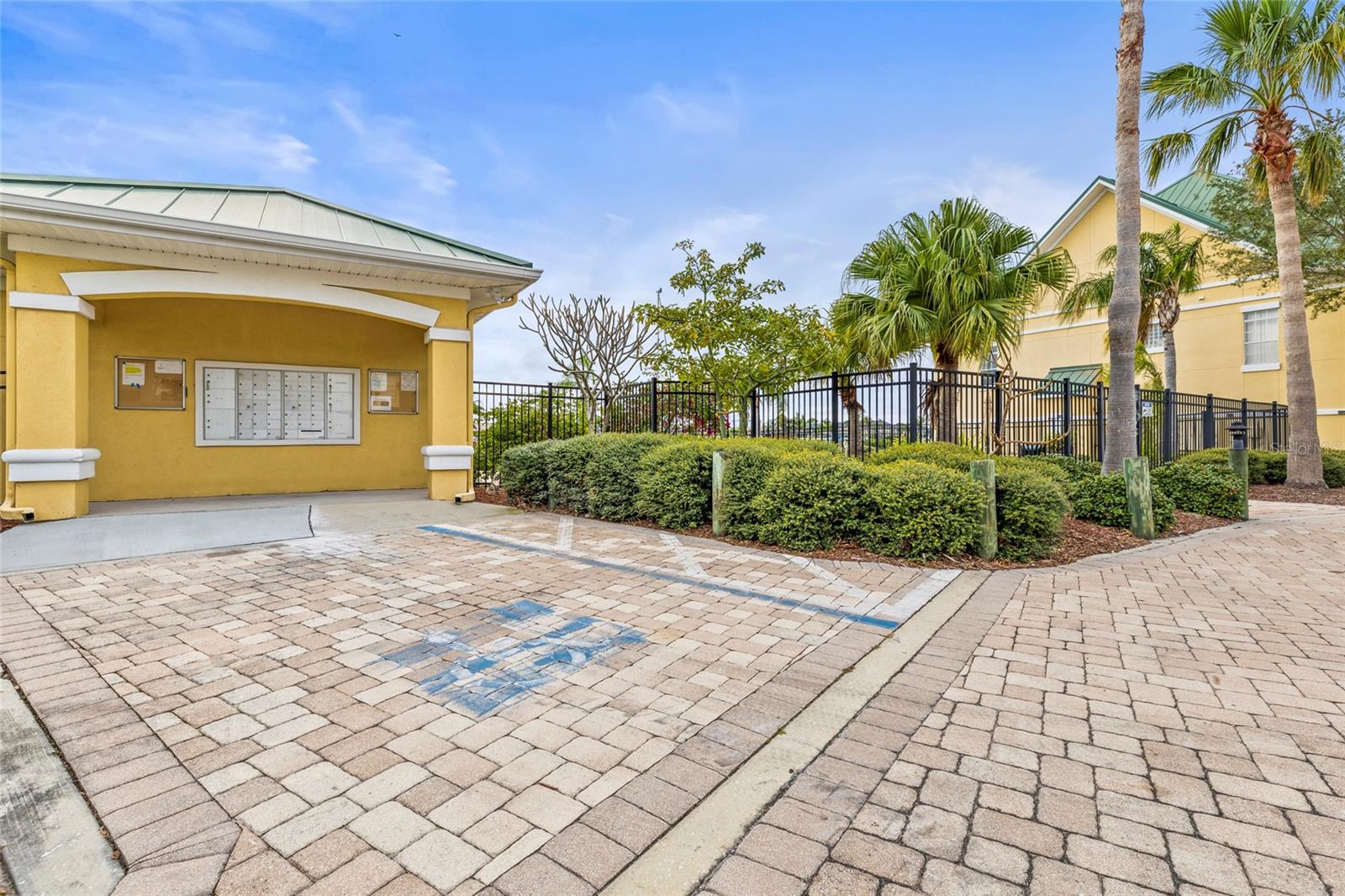 6319 SUNSET BAY CIR, APOLLO BEACH, FL, 33572