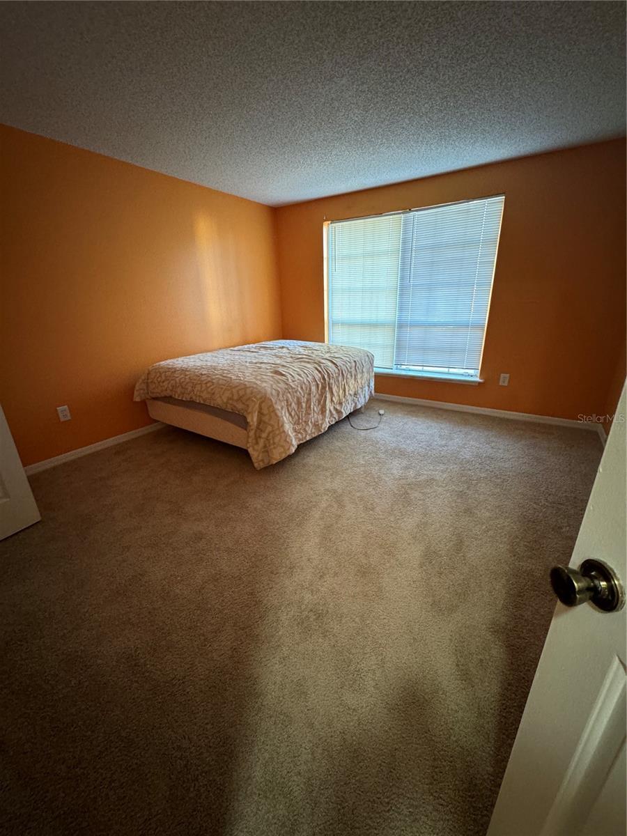 4136 VERSAILLES DR #4136D, ORLANDO, FL, 32808