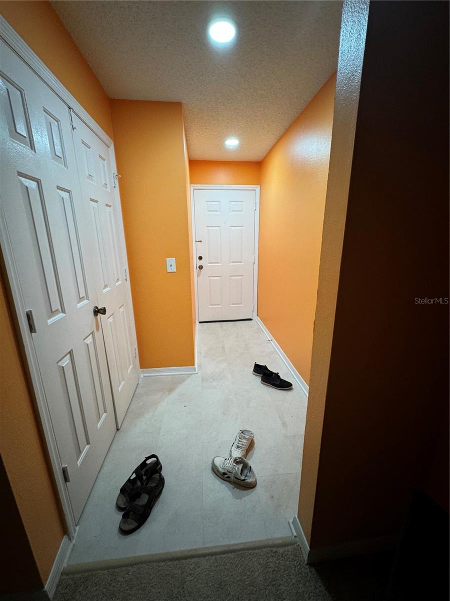 4136 VERSAILLES DR #4136D, ORLANDO, FL, 32808