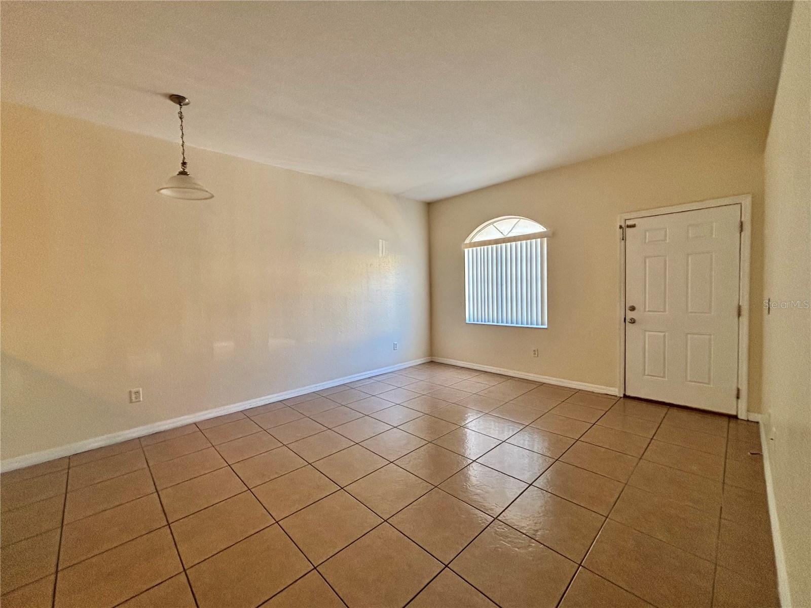 19102 INDIAN CREEK RD, KISSIMMEE, FL, 34759