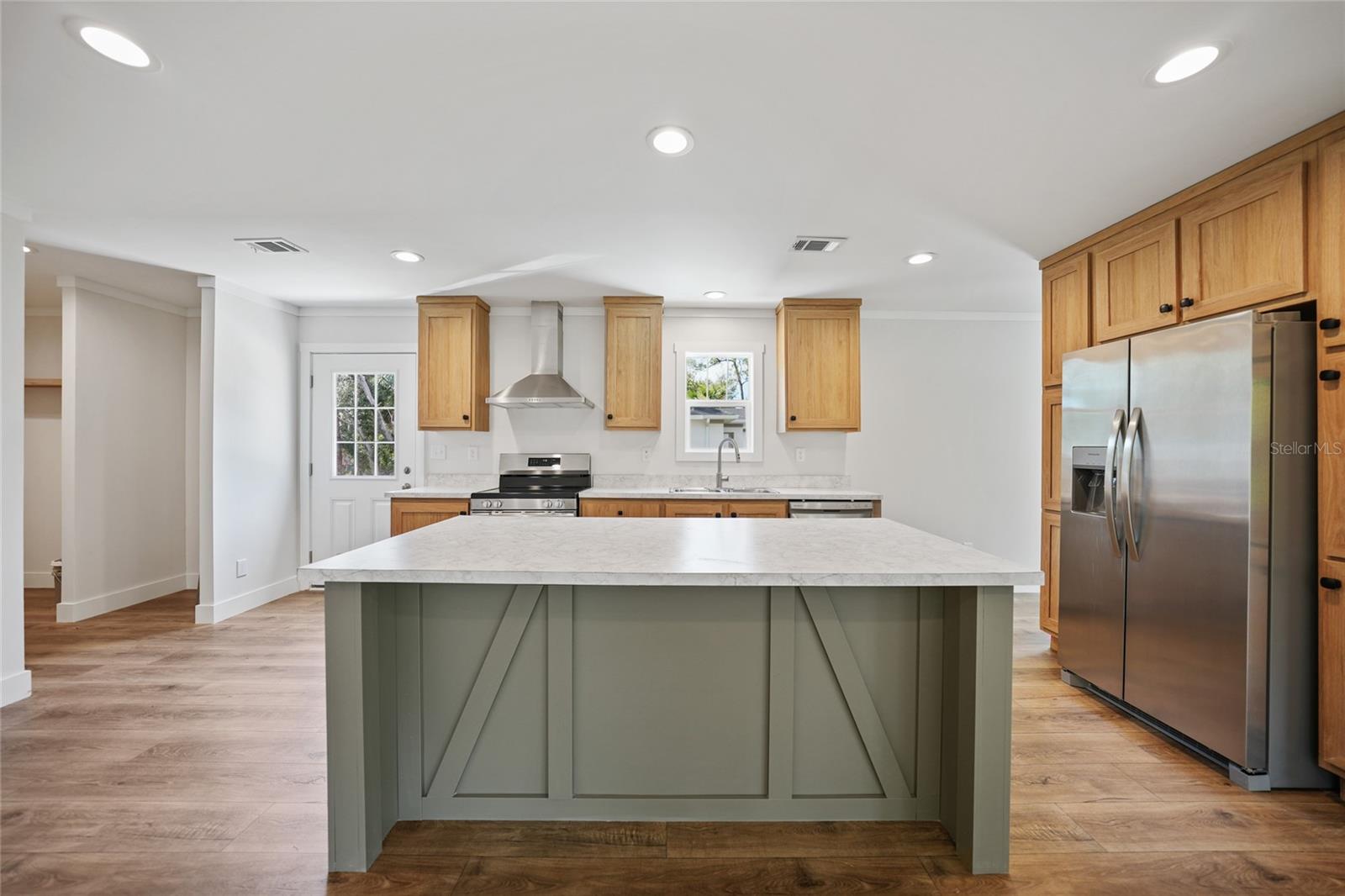 18399 FREMONT AVE, PORT CHARLOTTE, FL, 33954