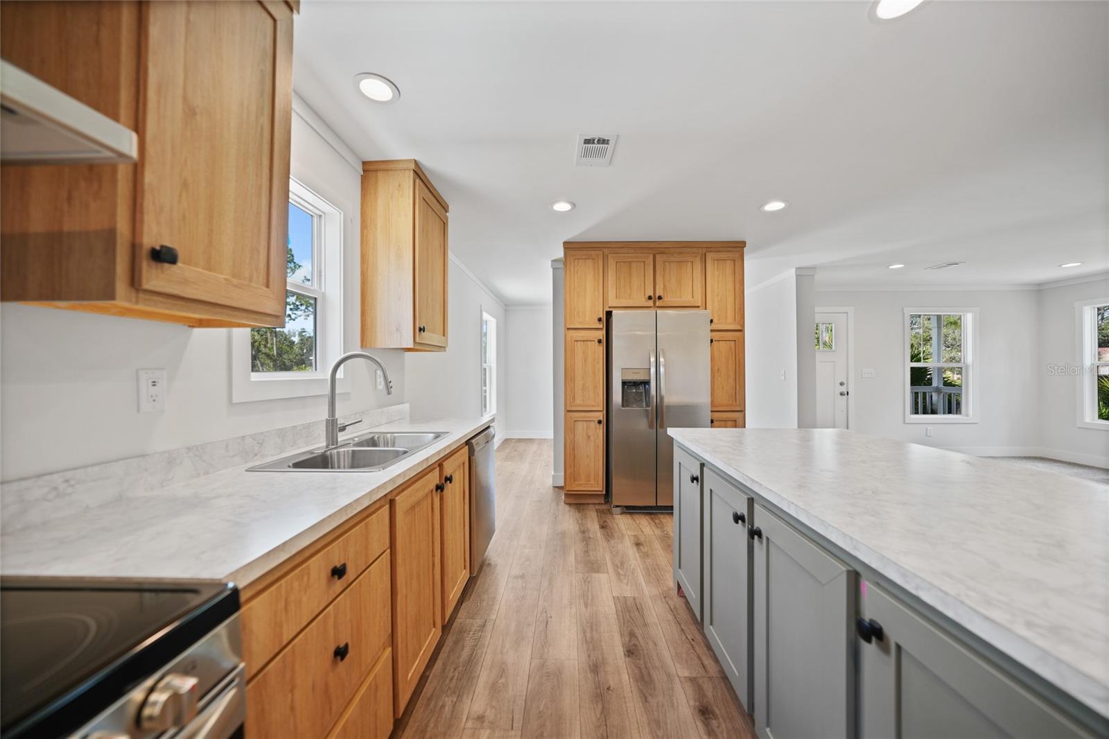 18399 FREMONT AVE, PORT CHARLOTTE, FL, 33954
