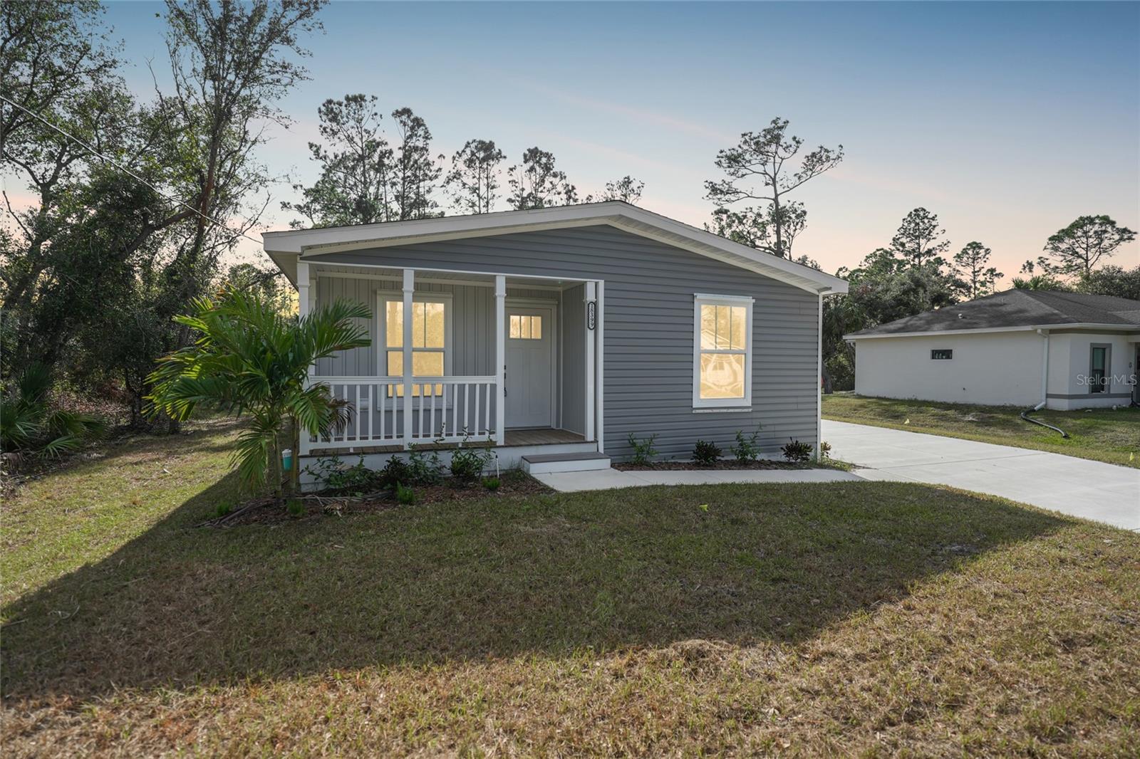 18399 FREMONT AVE, PORT CHARLOTTE, FL, 33954
