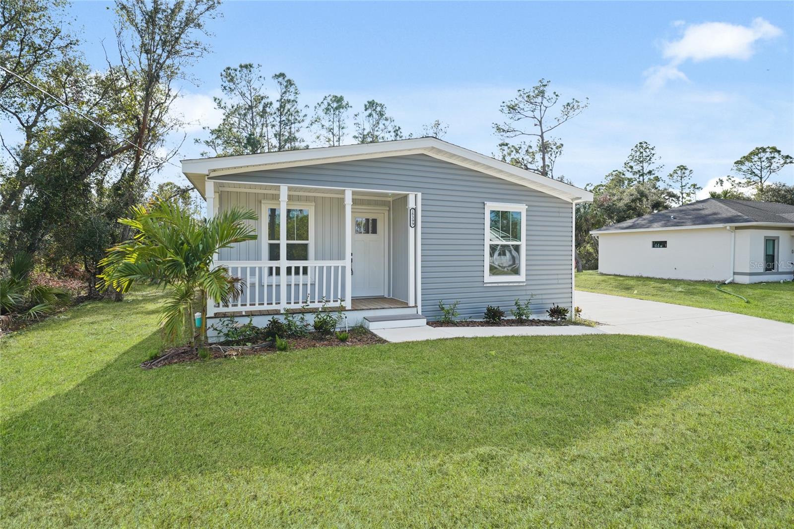 18399 FREMONT AVE, PORT CHARLOTTE, FL, 33954