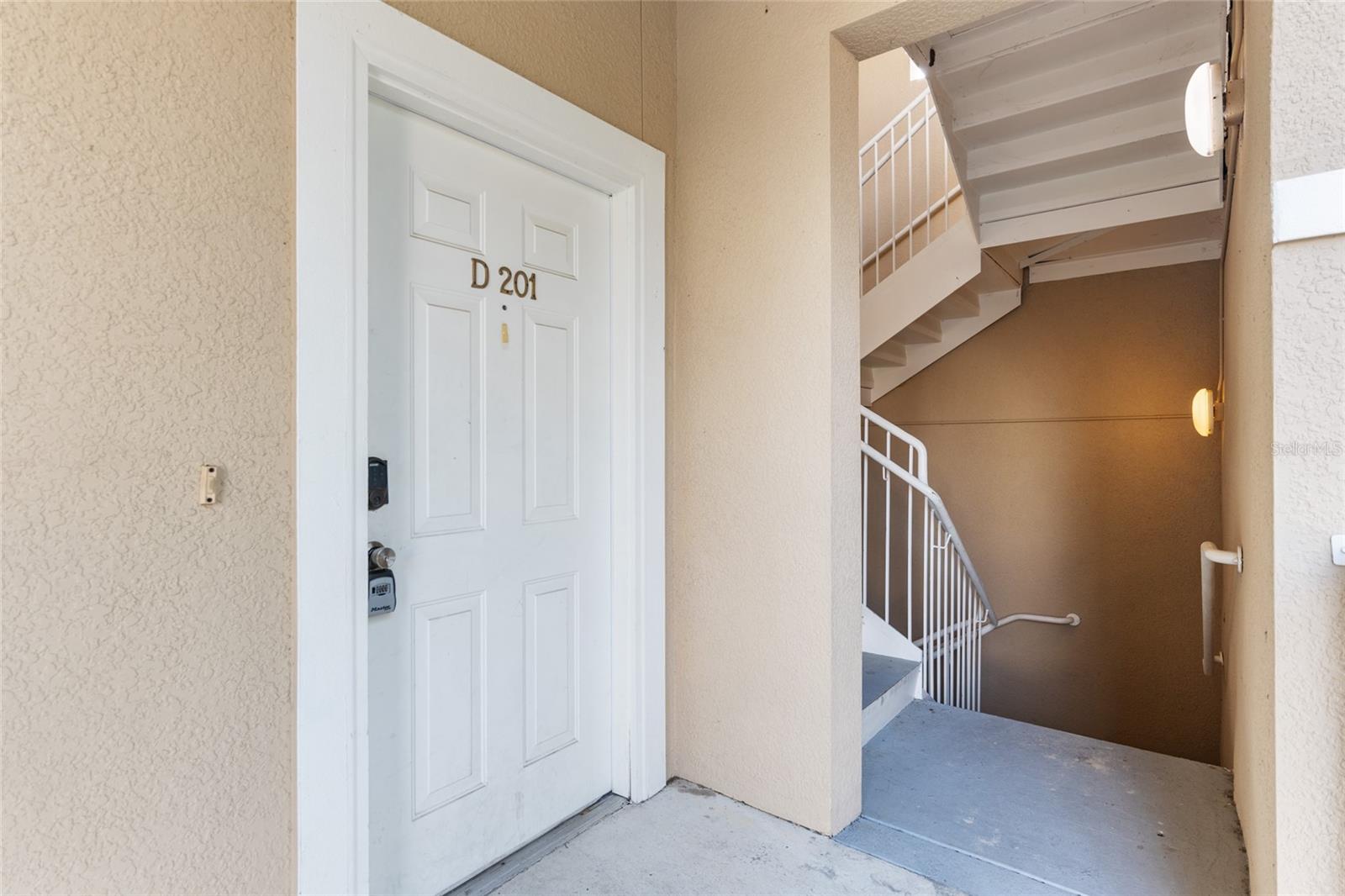 9127 SW 52ND AVE #D201, GAINESVILLE, FL, 32608