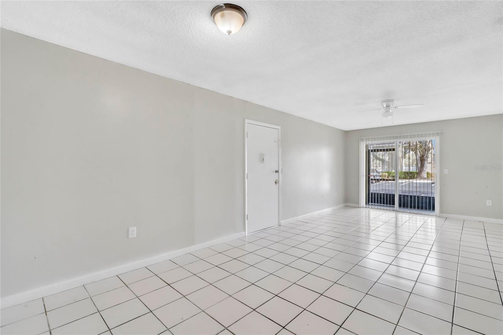 936 LAKE DESTINY RD #A, ALTAMONTE SPRINGS, FL, 32714