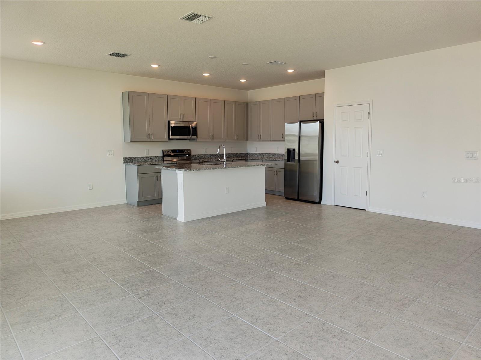 1327 FORAN MANOR RD, HAINES CITY, FL, 33844