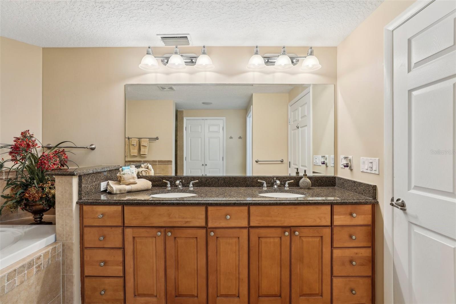 3799 S ATLANTIC AVE #303, DAYTONA BEACH, FL, 32118