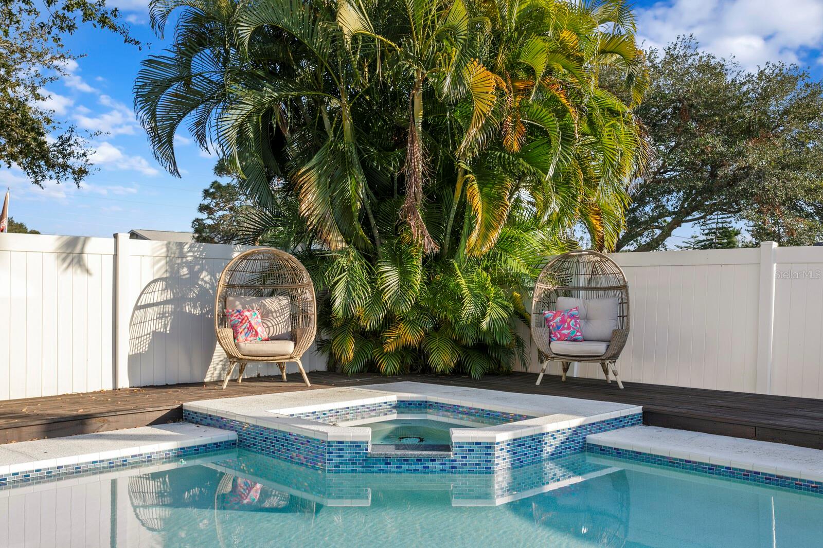 1000 WOODBROOK DR, LARGO, FL, 33770