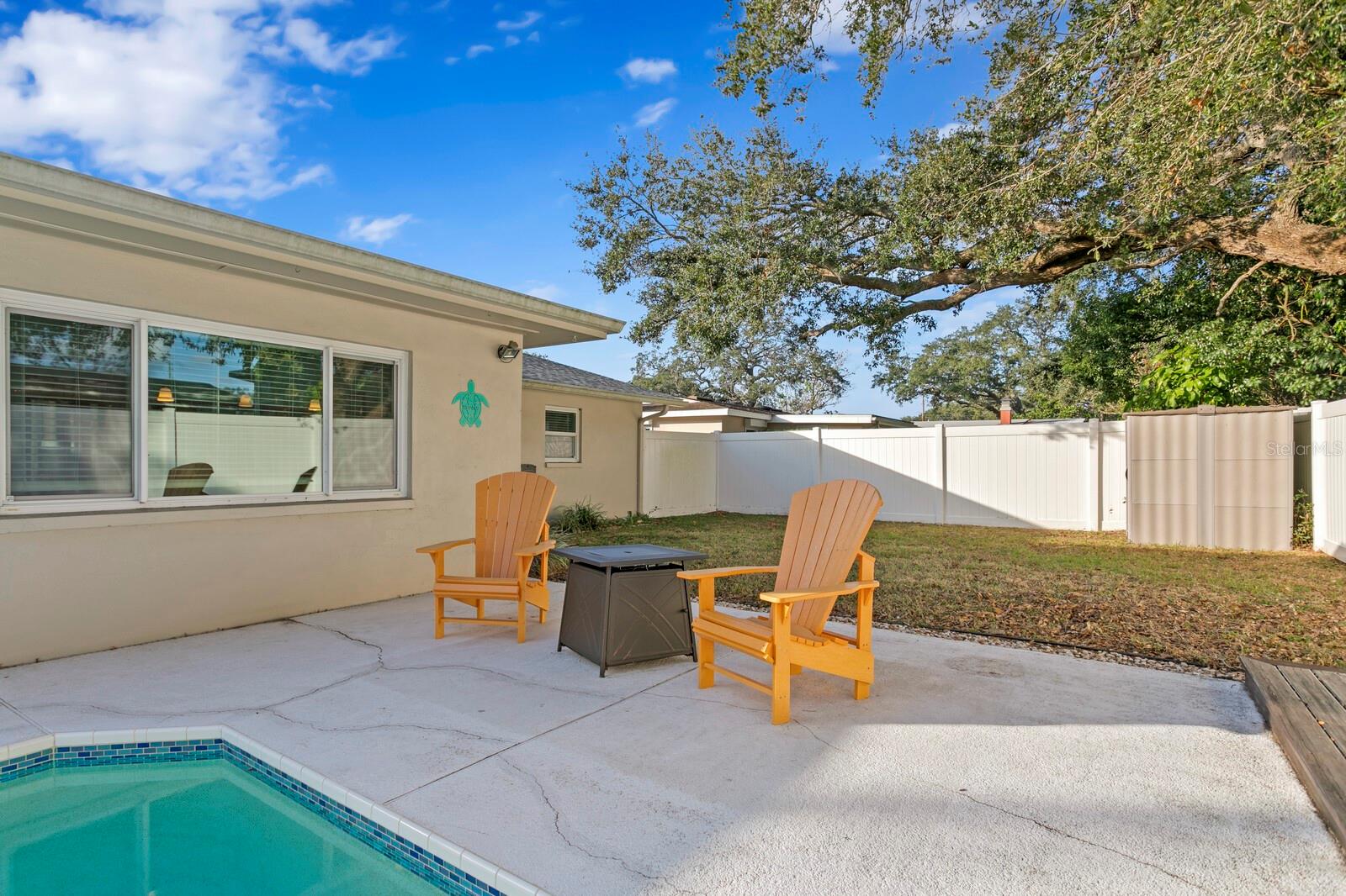 1000 WOODBROOK DR, LARGO, FL, 33770