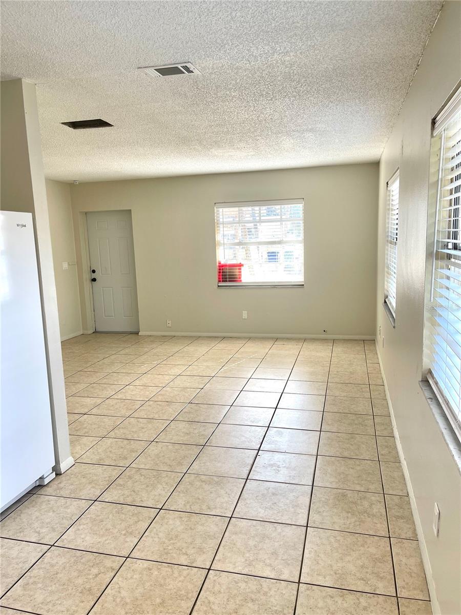 303 61ST AVE E #A, BRADENTON, FL, 34203