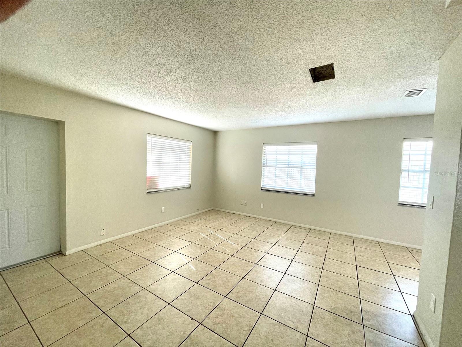 303 61ST AVE E #A, BRADENTON, FL, 34203