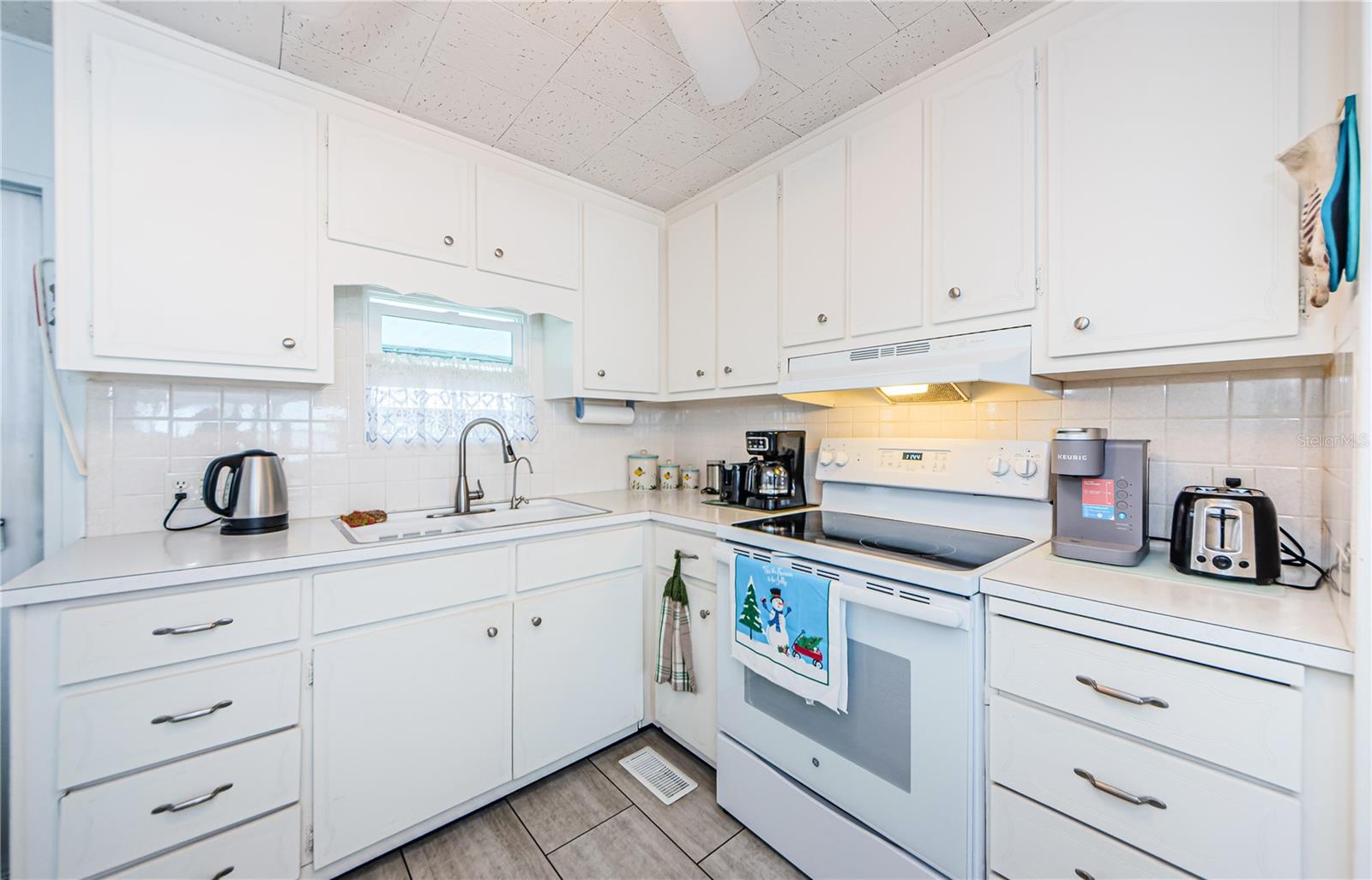 18675 US HIGHWAY 19 N #421, CLEARWATER, FL, 33764