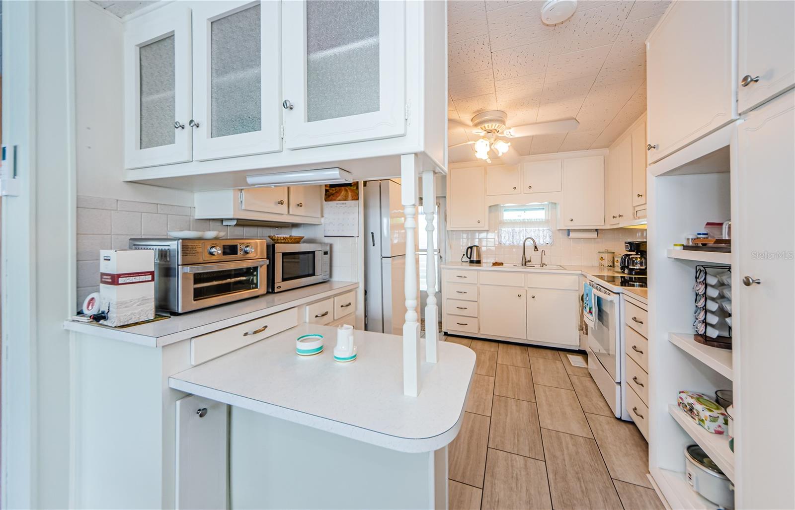 18675 US HIGHWAY 19 N #421, CLEARWATER, FL, 33764