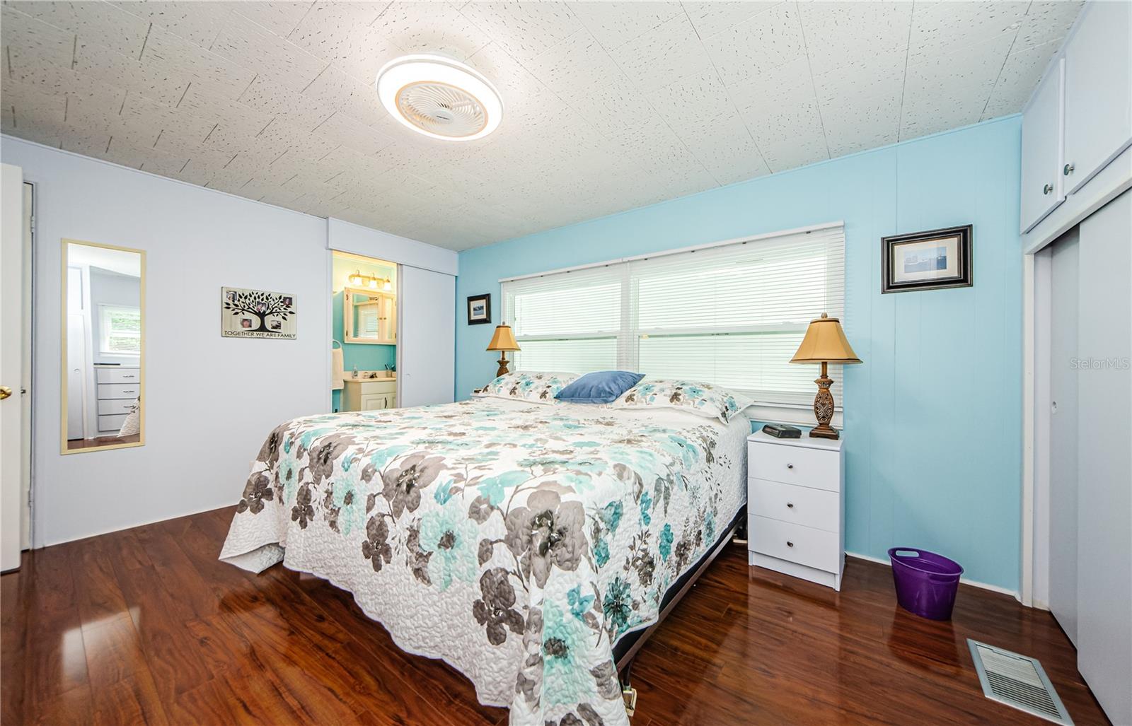 18675 US HIGHWAY 19 N #421, CLEARWATER, FL, 33764
