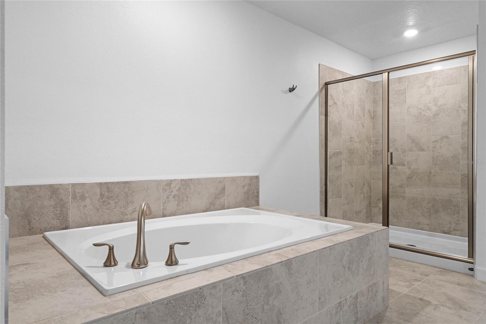 9818 INTRODUCTION WAY, ORLANDO, FL, 32832