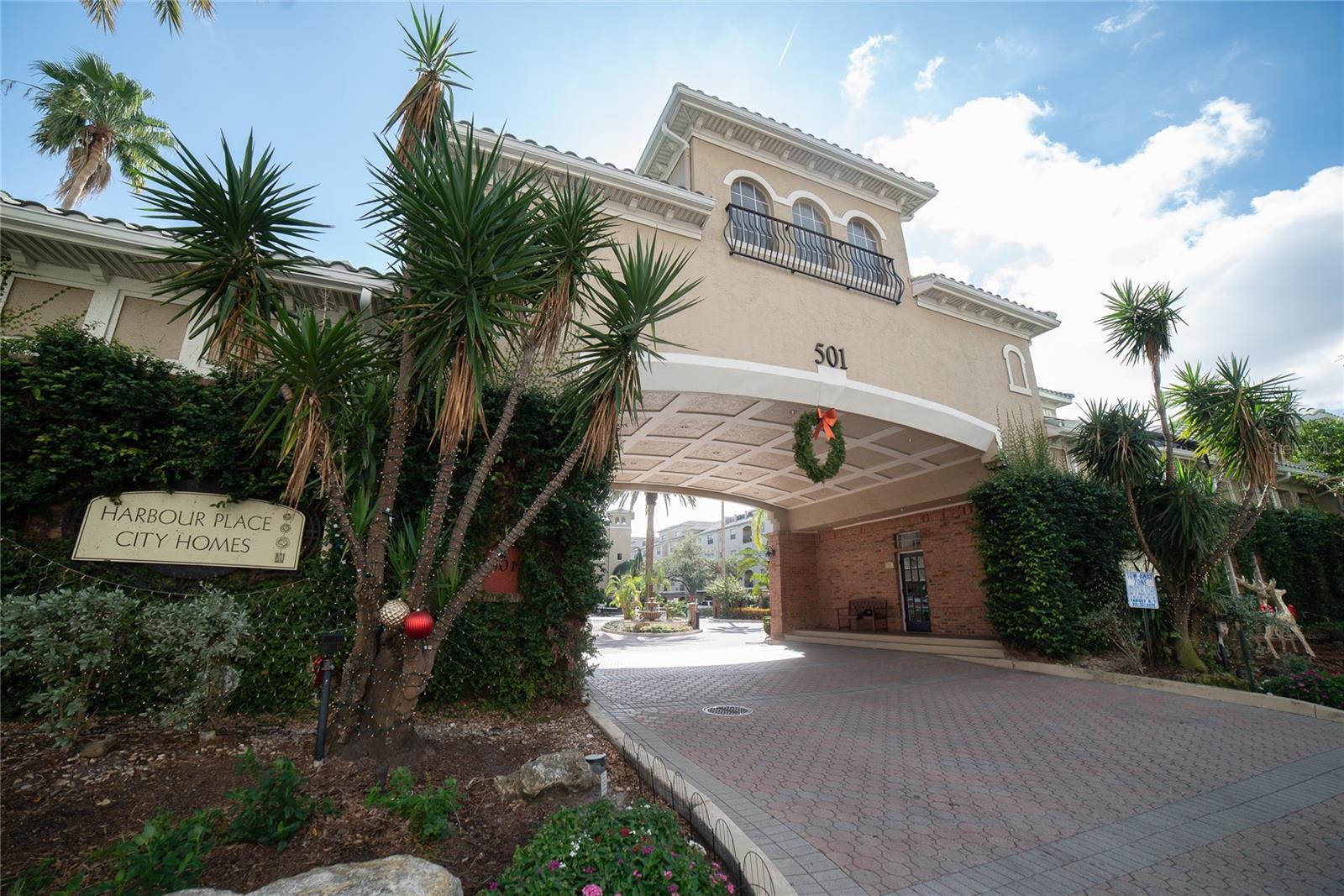 501 KNIGHTS RUN AVE #1326, TAMPA, FL, 33602