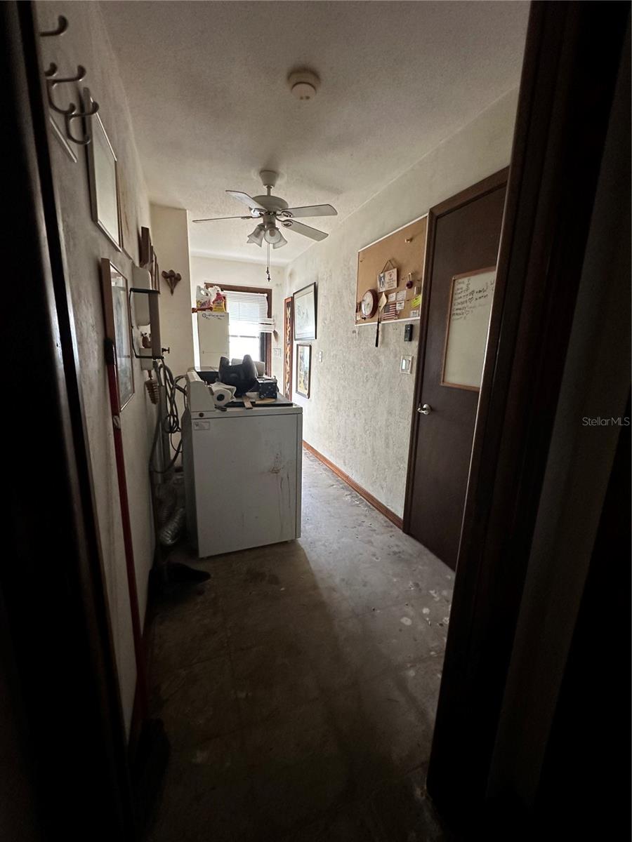 131 LAKE CHARLES RD #23, DELAND, FL, 32724