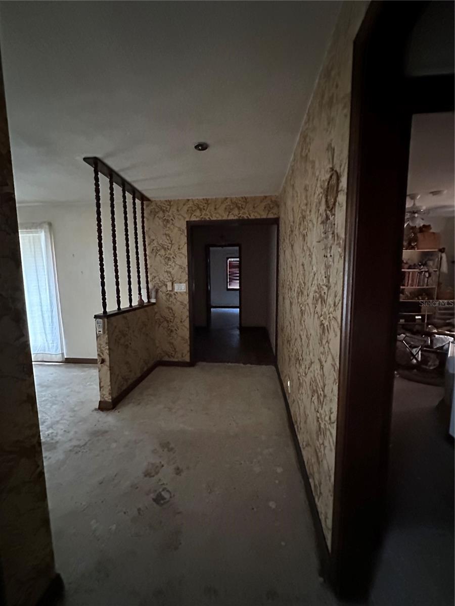 131 LAKE CHARLES RD #23, DELAND, FL, 32724