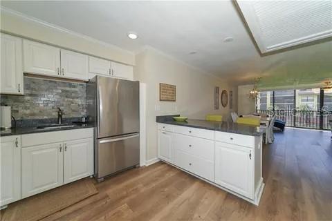 8710 MIDNIGHT PASS RD #205, SARASOTA, FL, 34242