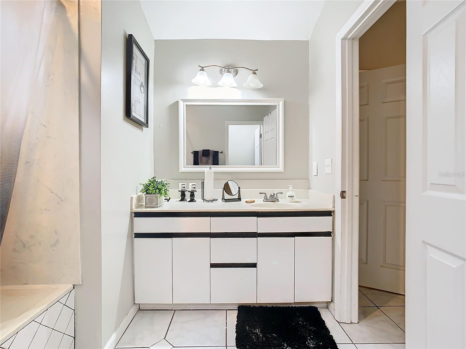 2226 BAKER AVE, ORLANDO, FL, 32833