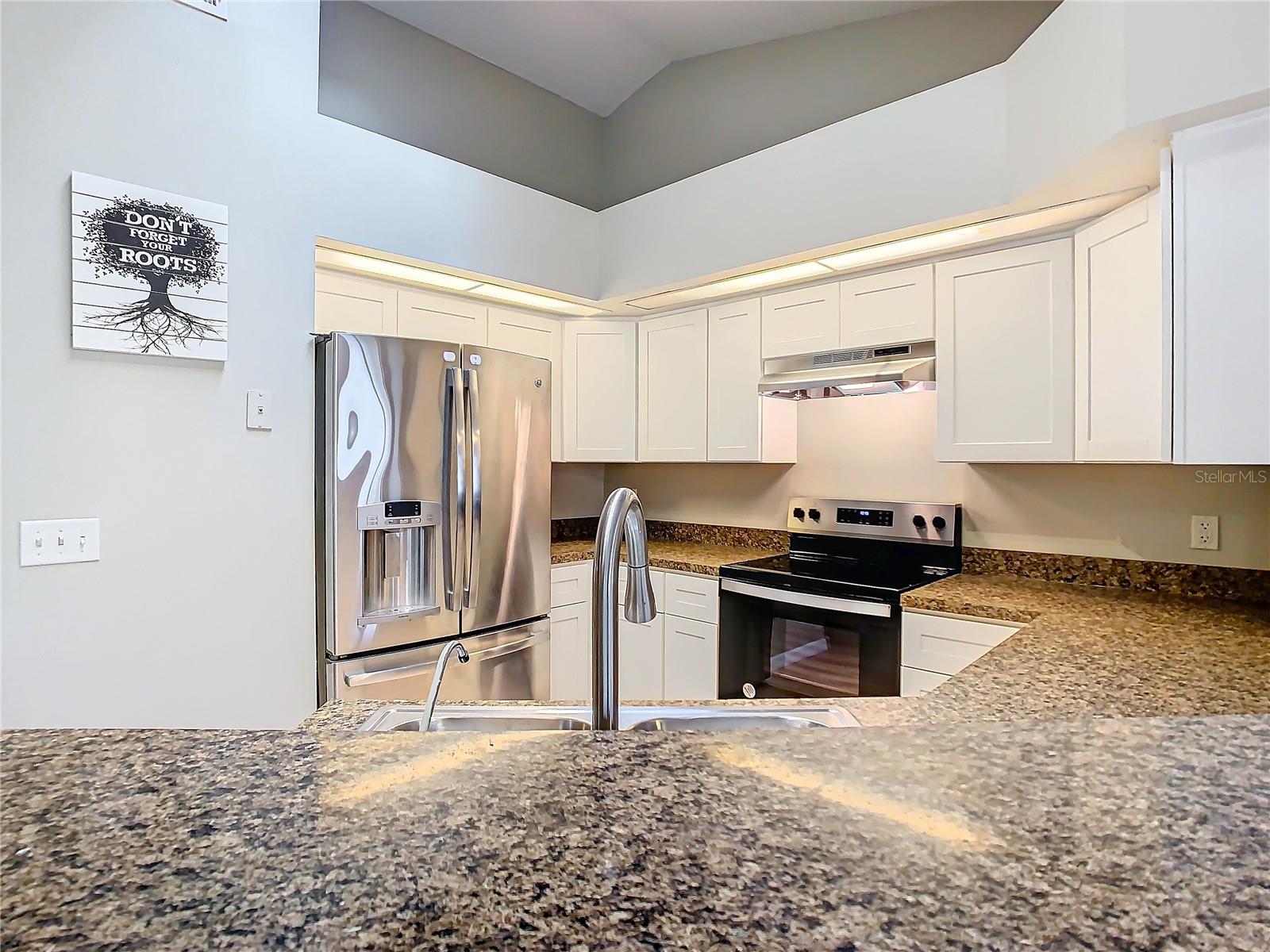 2226 BAKER AVE, ORLANDO, FL, 32833