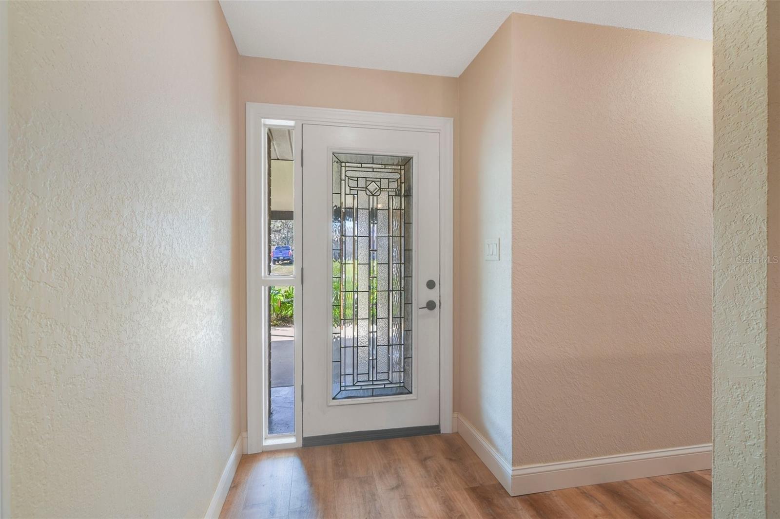 1933 CORNELIA DR, EUSTIS, FL, 32726