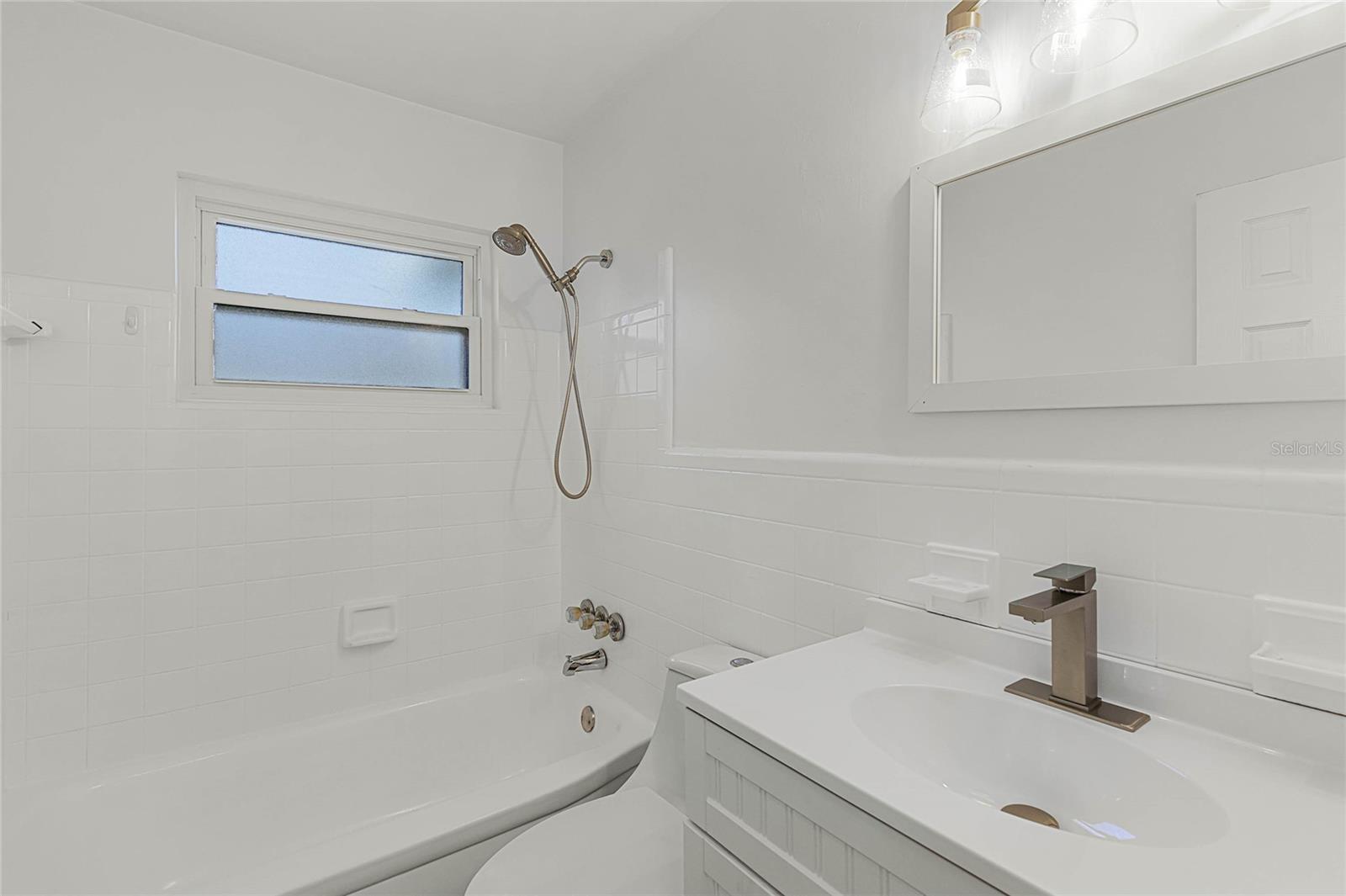 201 N EDGEMON AVE, WINTER SPRINGS, FL, 32708