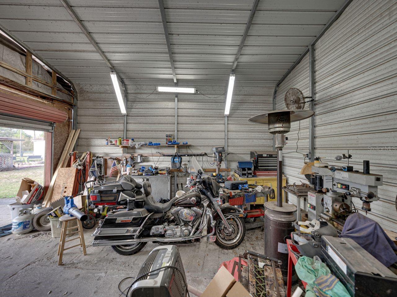 11404 LITHIA PINECREST RD, LITHIA, FL, 33547