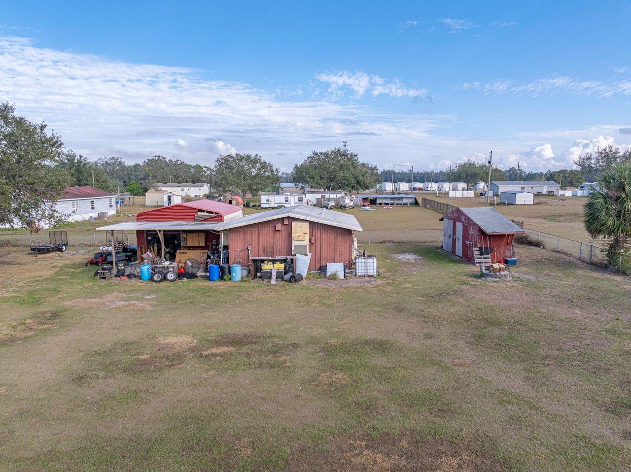 11404 LITHIA PINECREST RD, LITHIA, FL, 33547