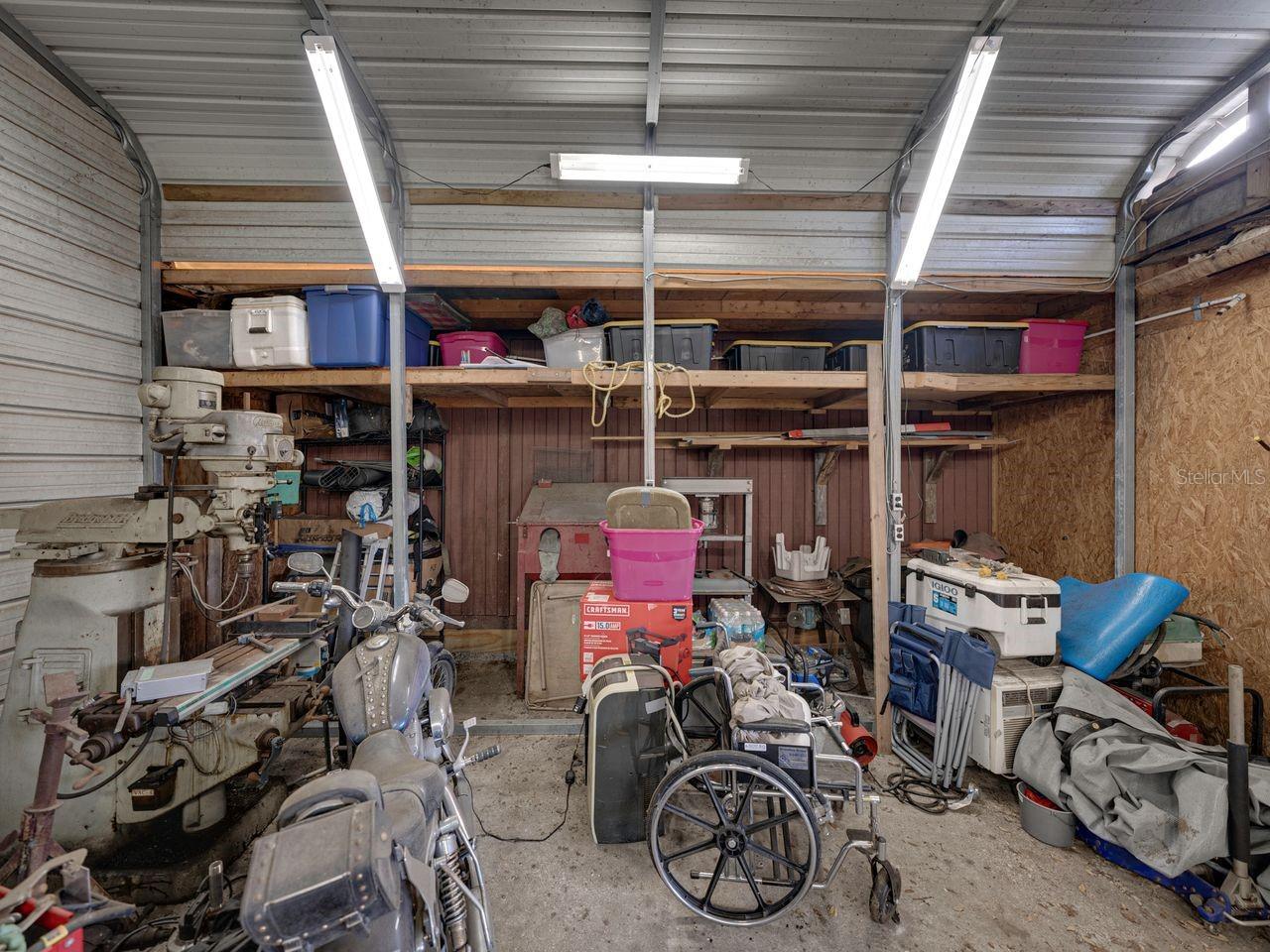 11404 LITHIA PINECREST RD, LITHIA, FL, 33547