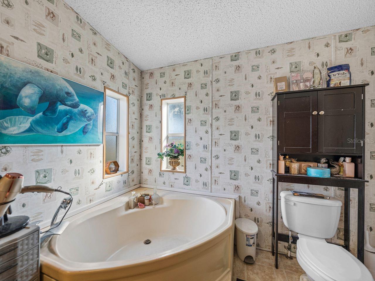 11404 LITHIA PINECREST RD, LITHIA, FL, 33547