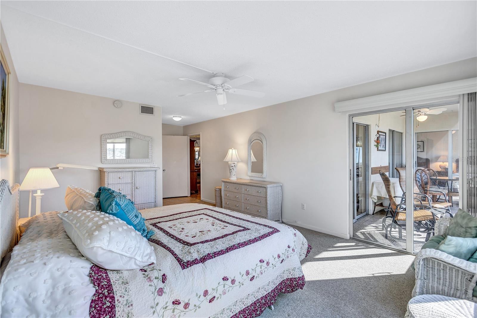 19029 US HIGHWAY 19 N #9-301, CLEARWATER, FL, 33764