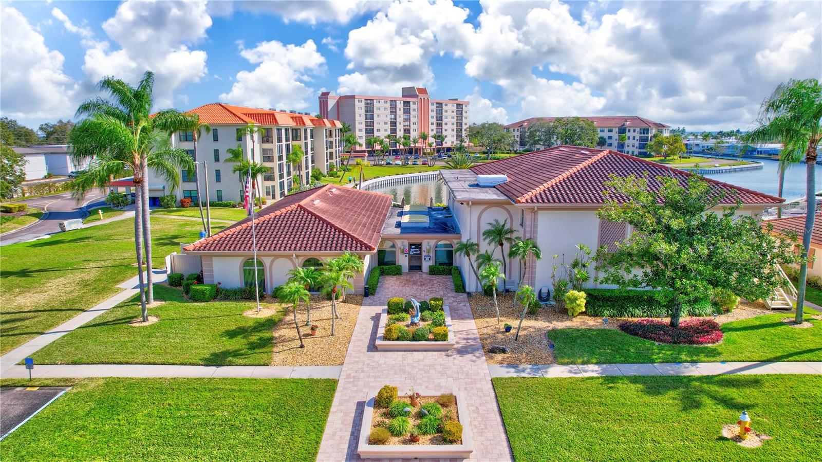 19029 US HIGHWAY 19 N #9-301, CLEARWATER, FL, 33764