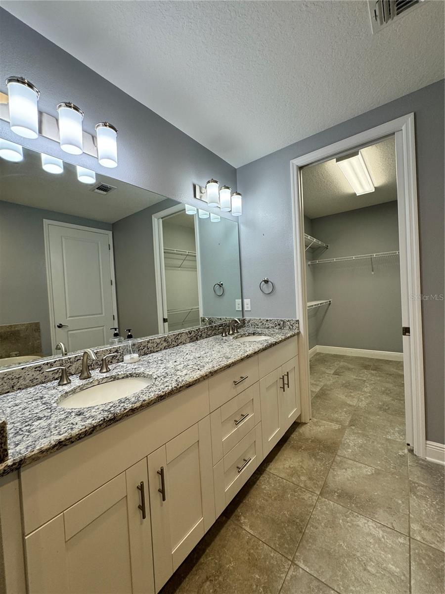 3404 79TH STREET CIR W #203, BRADENTON, FL, 34209