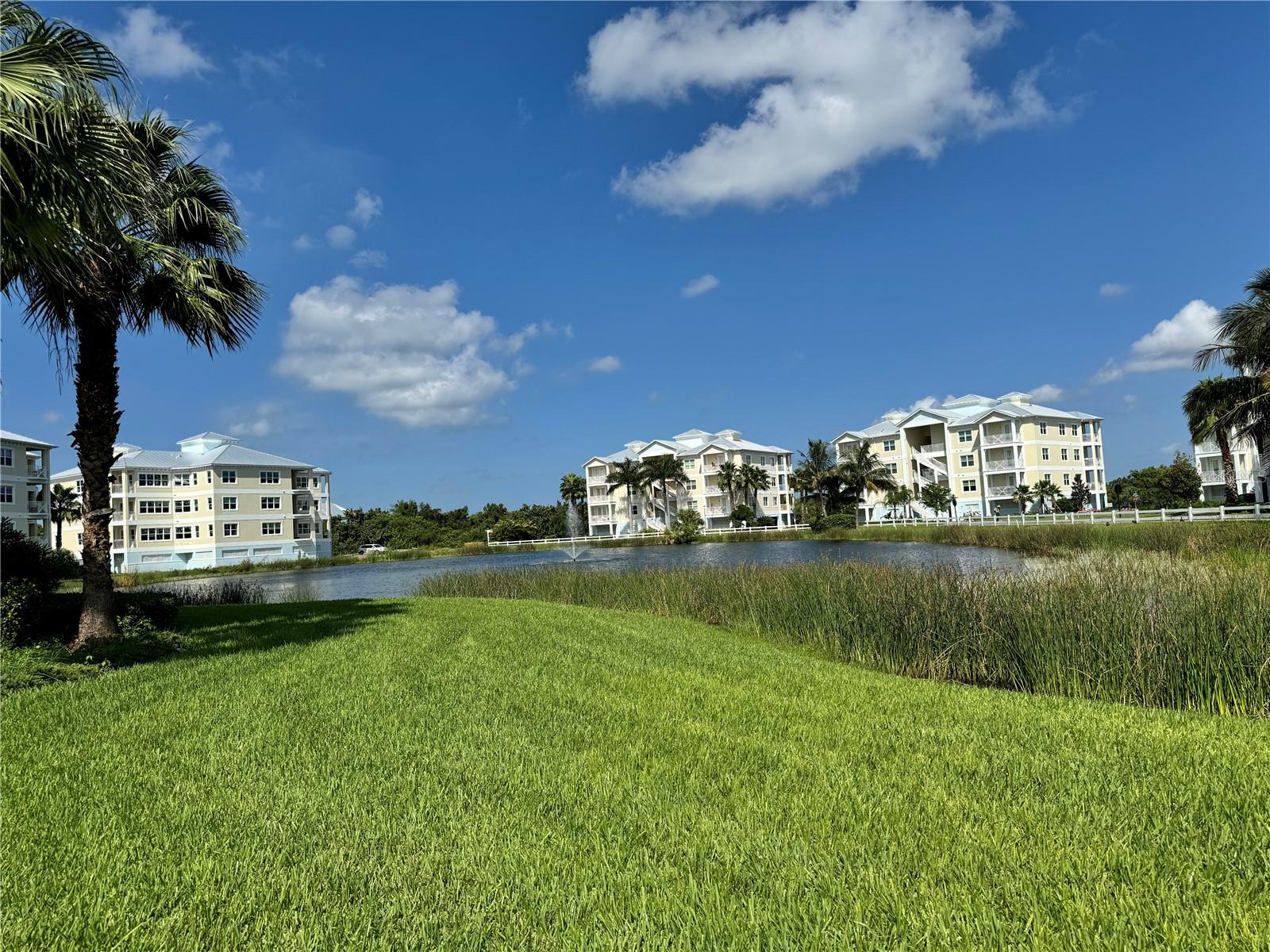 3404 79TH STREET CIR W #203, BRADENTON, FL, 34209