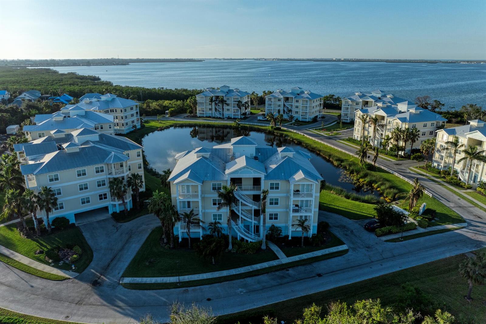 3404 79TH STREET CIR W #203, BRADENTON, FL, 34209