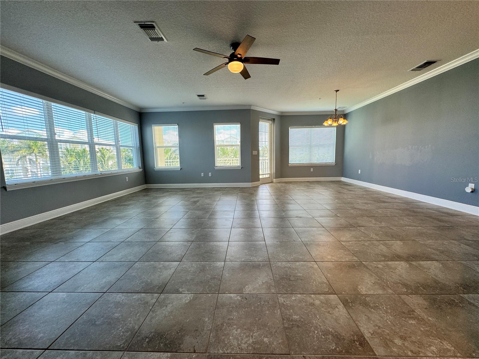 3404 79TH STREET CIR W #203, BRADENTON, FL, 34209